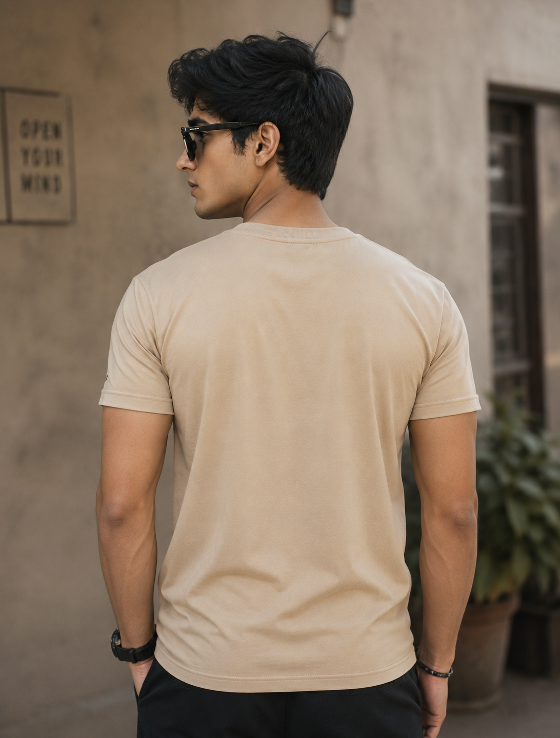 Beige back